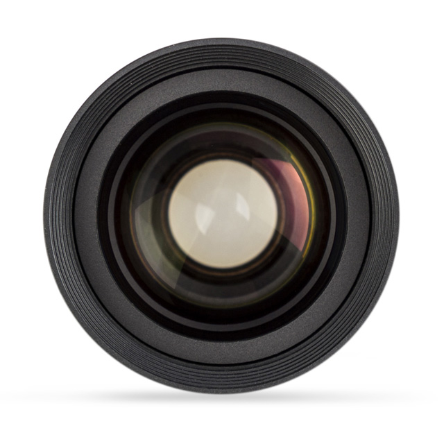 thumbnail interactive-video image 1 of SIRUI 60mm Portrait Lens For Mobile Phones - Universal Clip-On Optical Lens (Open Box) 1 of 6
